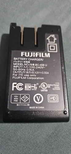 Carregador de Bateria Fujifilm BC-45B U