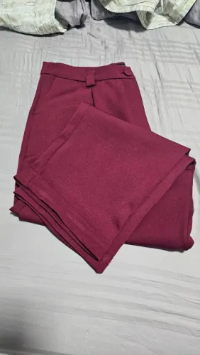 Calça alfaiataria bordô/vinho AMARO