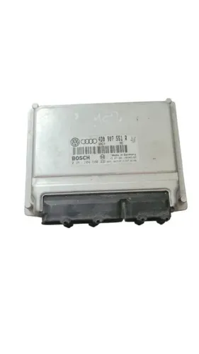 Modulo Injeção Audi A6 97 Bosch 4d0907551r N102