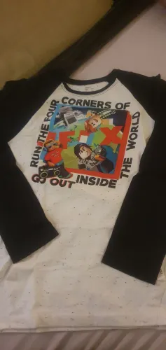 Camiseta Infantil Manga Longa Estampada