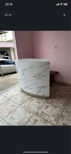 Balcão de mármore para organização