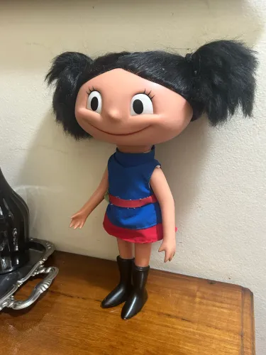 BONECA LUNA