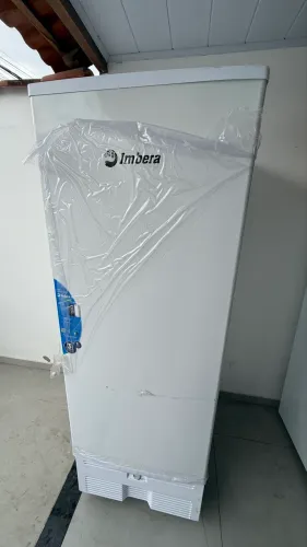 Free vertical Imbera 569 litros 220v Triplação