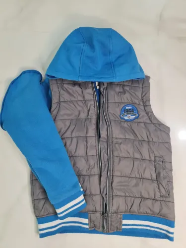 Casaco Infantil com Capuz - Conforto e Estilo!