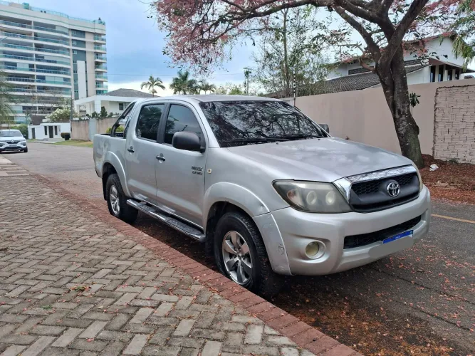 Toyota Hilux automática 2010 aceito trocas