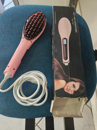 Escova Alisadora de Cabelo