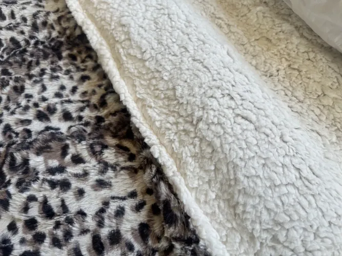 Cobertor Pesado Sherpa Animal Print Hedrons 
