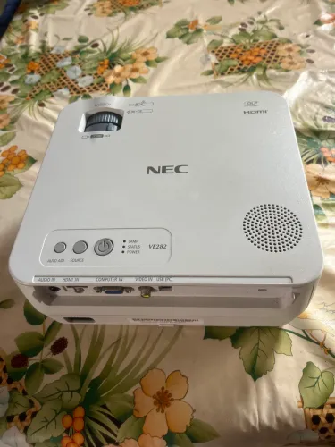 Projetor Nec VE282
