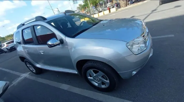 Renault Duster Dynamique 2.0 Hi-flex 16V Aut. 2015