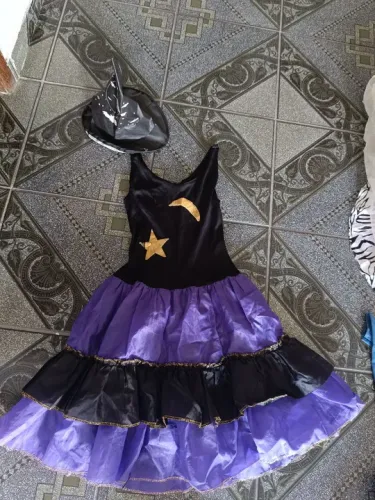 Vestido de bruxa infantil