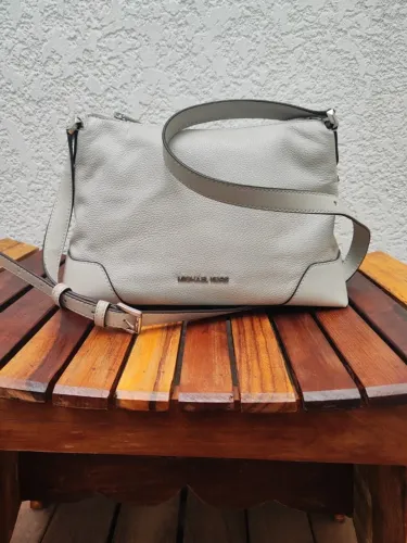 Bolsa Michael Kors branca