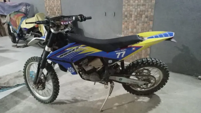 Moto trilha Husky Te 510