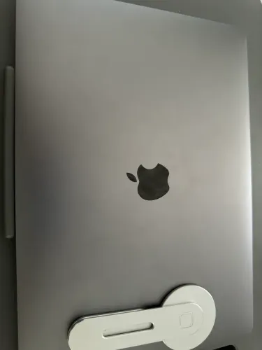 Macbook air M1 256gb