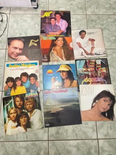Lote com 10 disco de vinil lps, balão mágico , dancin day etc
