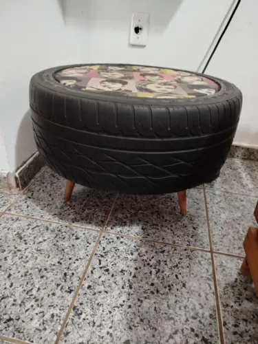 Mesinha Lateral Pneu Com Tecido, Altura 40cm, Circunferência 59cm, Perguntas *.