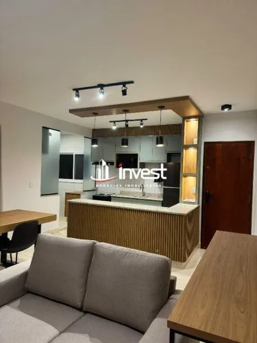 Apartamento à venda no Bairro Universitário com 2 quartos, lavanderia e 1 vaga de garagem