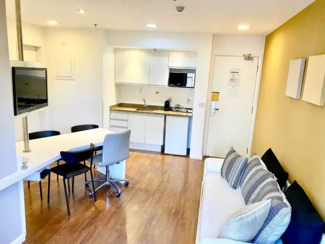 Flat Saint Lawrence, totalmente imobiliado para investimento no Paraíso.