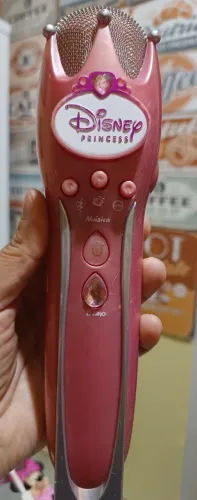 Microfone Infantil Princesas usado funciona perfeitamente.