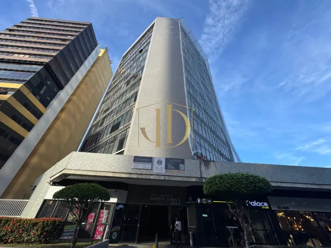 TANCREDO NEVES - Sala comercial Edifício Garcia D'Ávila Vendo sala comercial, com 102,60 m