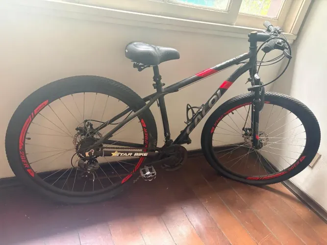 Bicicleta Caloi em excelente estado, com pouquíssimo uso