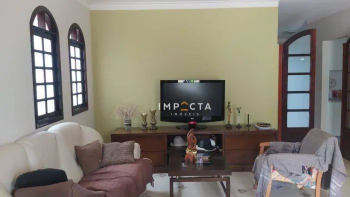 Casa com 10 dormitórios à venda, 500 m² por R$ 4.000.000,00 - Medicina - Pouso Alegre/MG