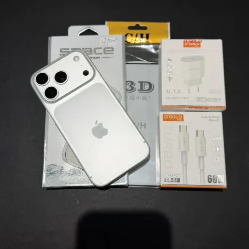 IPhone 17 Pro Max 256GB Silver 100% Saúde! Aceito cartão! Entrego + Brindes! Oportunidade!