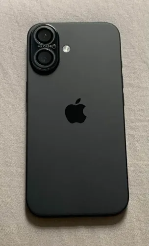 IPhone 16, 128
