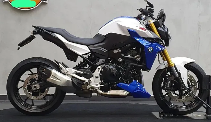 Vende-se Moto BMW Naked 900cc