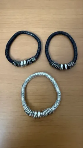 Pulseiras (R$ 10,00 cada)