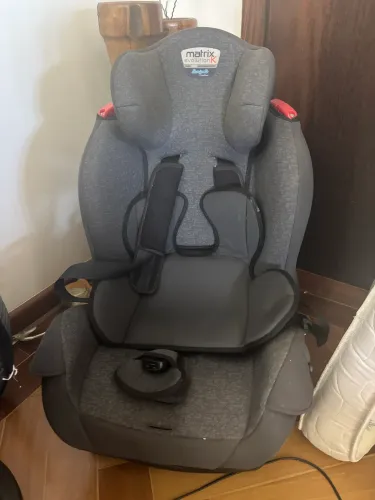 Cadeirinha bebê conforto 