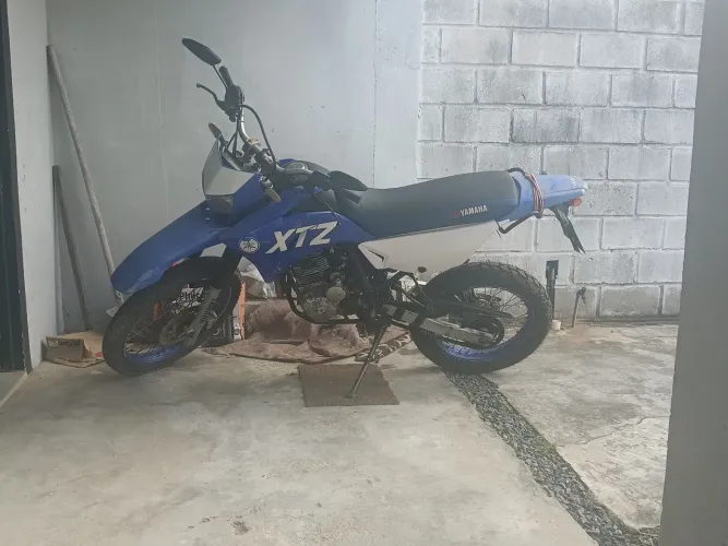 Lander XTZ 250cc Azul