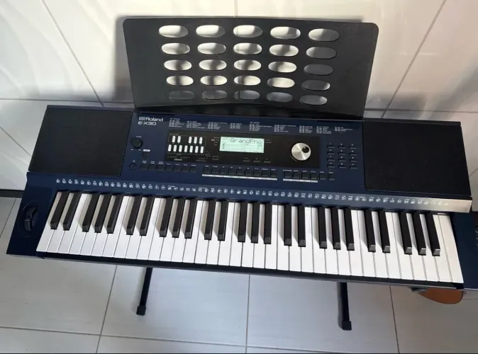 Teclado roland ex-30