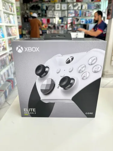 CONTROLE XBOX ONE ELITE SERIES 2 CORE BRANCO NA CAIXA SEMINOVO - SERIES X,S, ONE