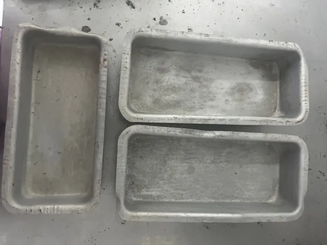 Formas para bolo e pão