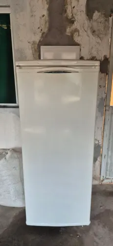 Geladeira uma porta
