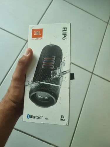 Embalagem da JBL Flip 6