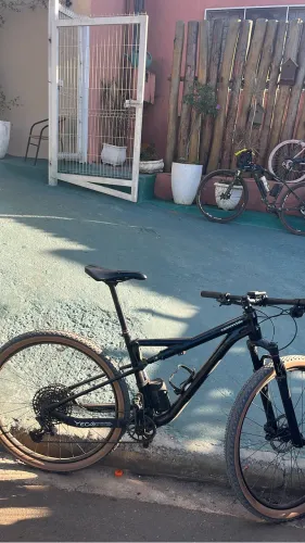 Bike full a venda 