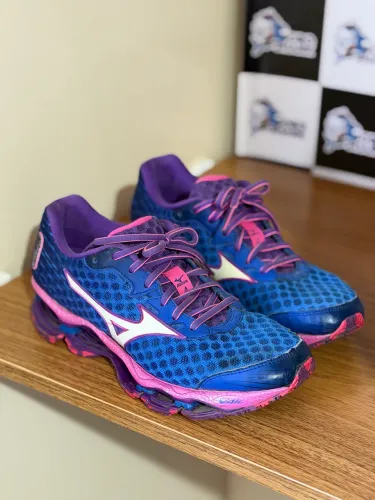Mizuno pro 4