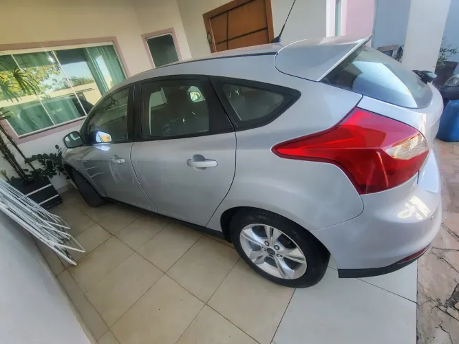 Ford Focus 1.6 S/se/se Plus Flex 8v/16v 5P 2015