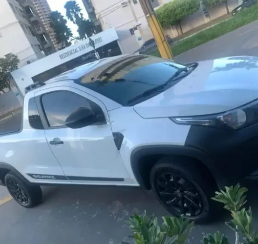 Fiat Strada Endurance 1.4 Flex 8V C 2021