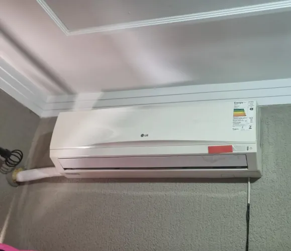 Ar condicionado LG 12 000 BTUS