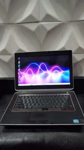 Notebook DELL Core i7 com 8gb memória, hd 750gb. Parcelo cartão sem juros