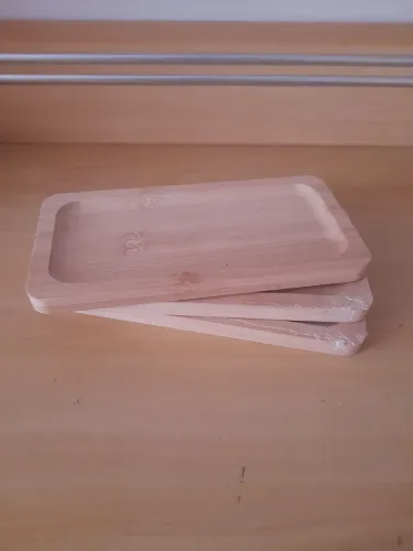 Bandejas pequenas de bambu