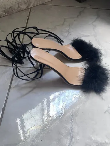 sandália gladiadora preta tamanho 39 (NOVA) 