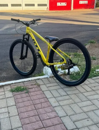 Bicicleta GTI Roma usada mas muito bem conservada vendo porque quero outra bike.