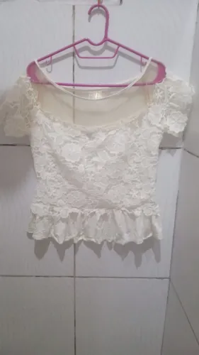 Blusa Renda/Tule Mangas Curtas Feminina M