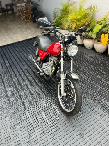 Suzuki Intruder 125 2013