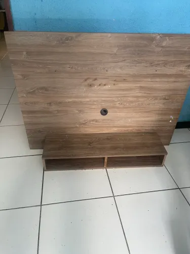 Painel pra Tv até 43? seminovo 150$