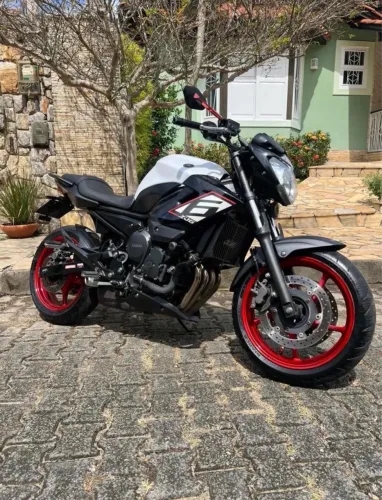 XJ6 2015