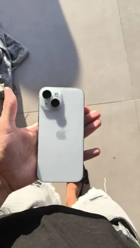 iPhone 15 128gb